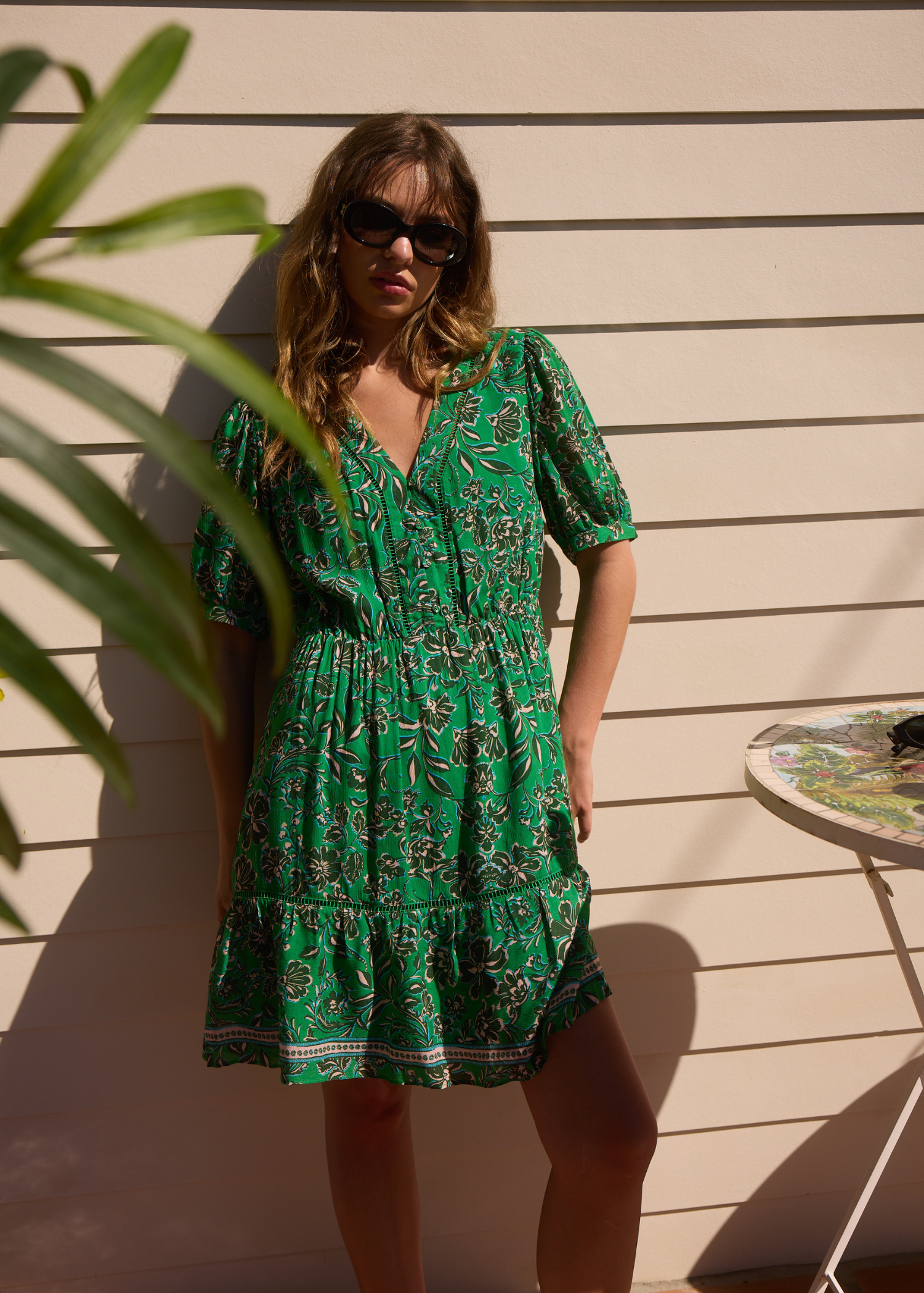 ワンピース LOEWE Fluo Green Leather Mini Dress LOEWE silk-blend Dress | Green | FARFETCH