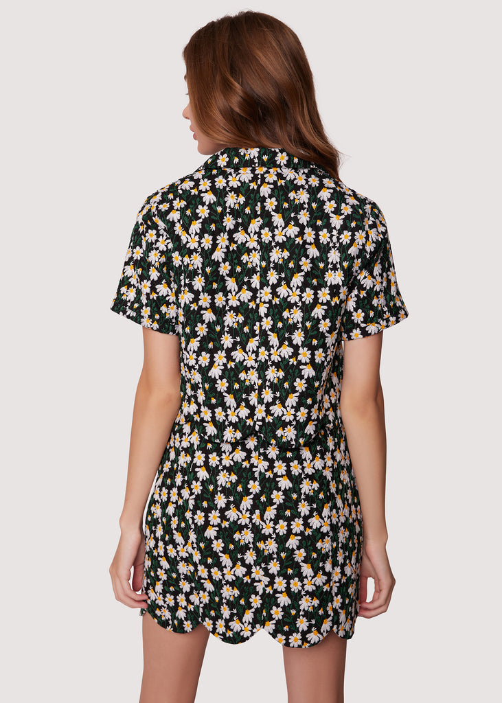 Chamomile Hills Short Sleeve Top